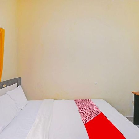 Oyo 91445 Sandat Guest House Denpasar  Exterior photo